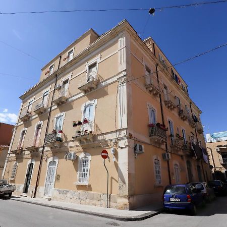 Bed and Breakfast La Sicilia In Un Sogno à Syracuse Extérieur photo
