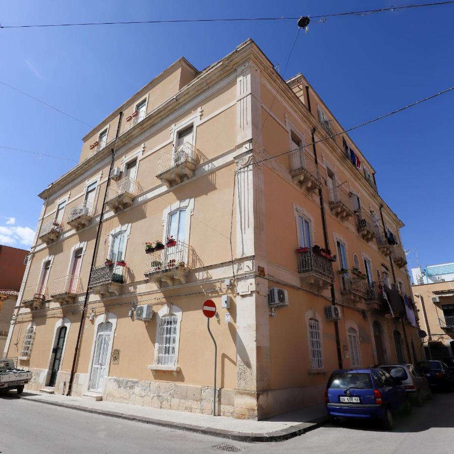 Bed and Breakfast La Sicilia In Un Sogno à Syracuse Extérieur photo